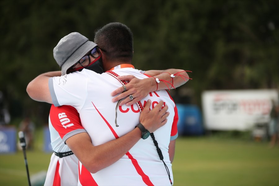 Milli Okçu Mete Gazoz, Avrupa Şampiyonu Oldu