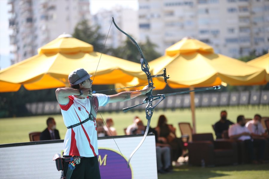 Okçuluk Milli Takımı'nda Mete Gazoz, Olimpiyat Kotası Elde Etti