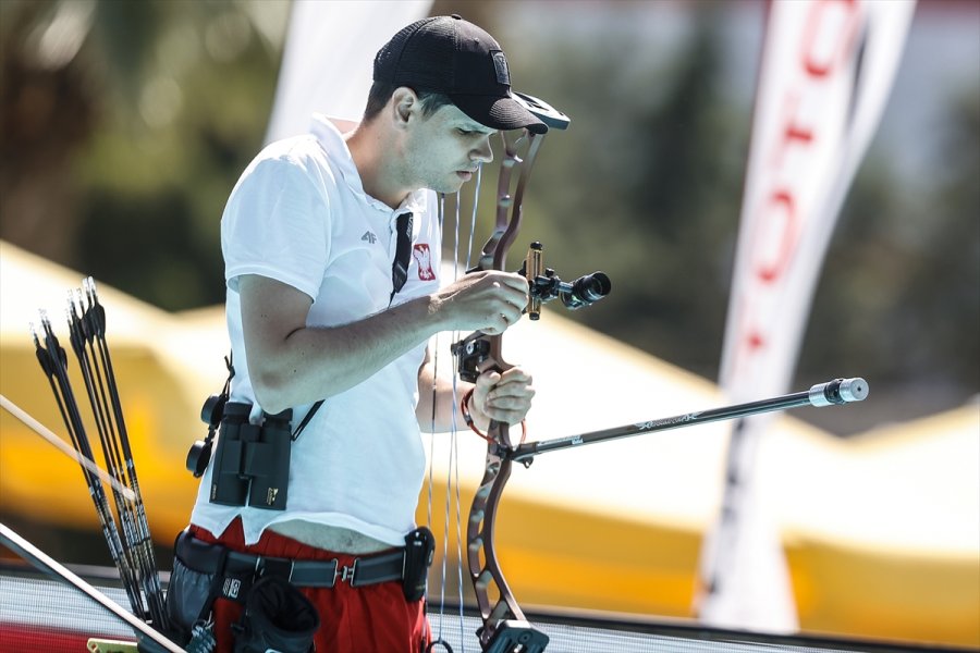 Milli Okçu Yakup Yıldız, Makaralı Yayda Avrupa Şampiyonu Oldu