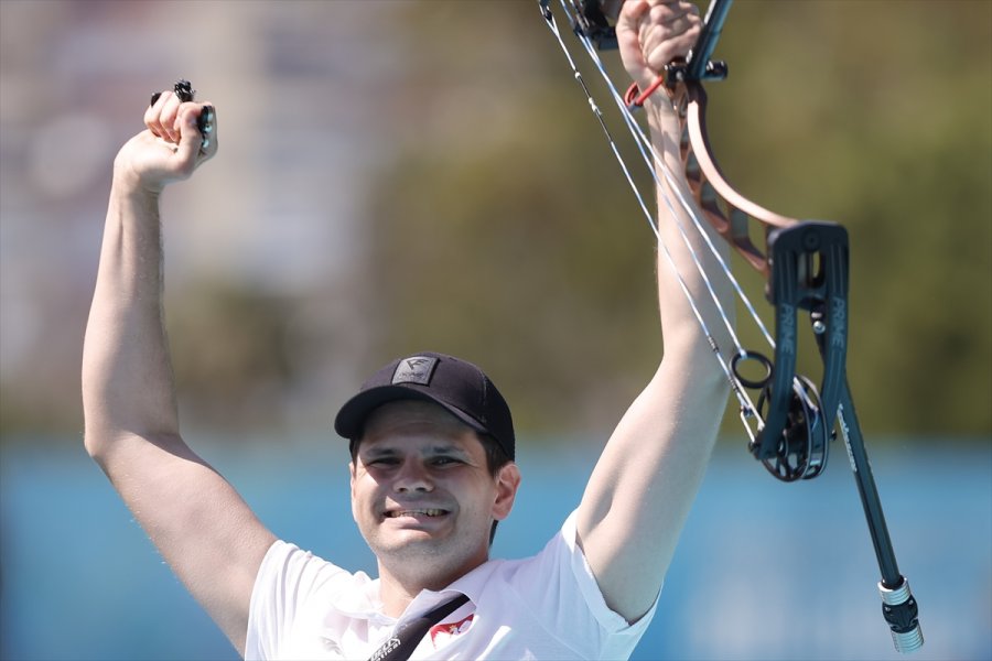 Milli Okçu Yakup Yıldız, Makaralı Yayda Avrupa Şampiyonu Oldu