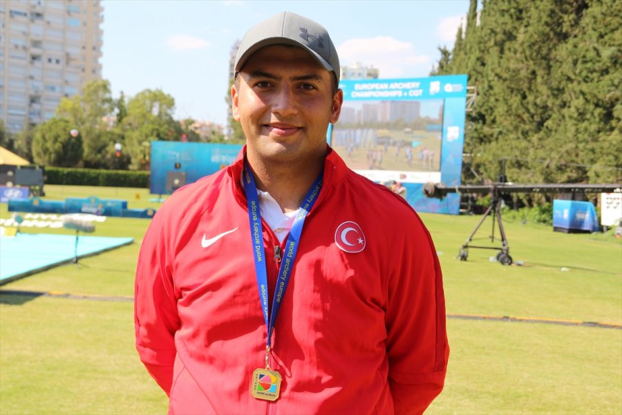 Milli Okçu Yakup Yıldız, Makaralı Yayda Avrupa Şampiyonu Oldu