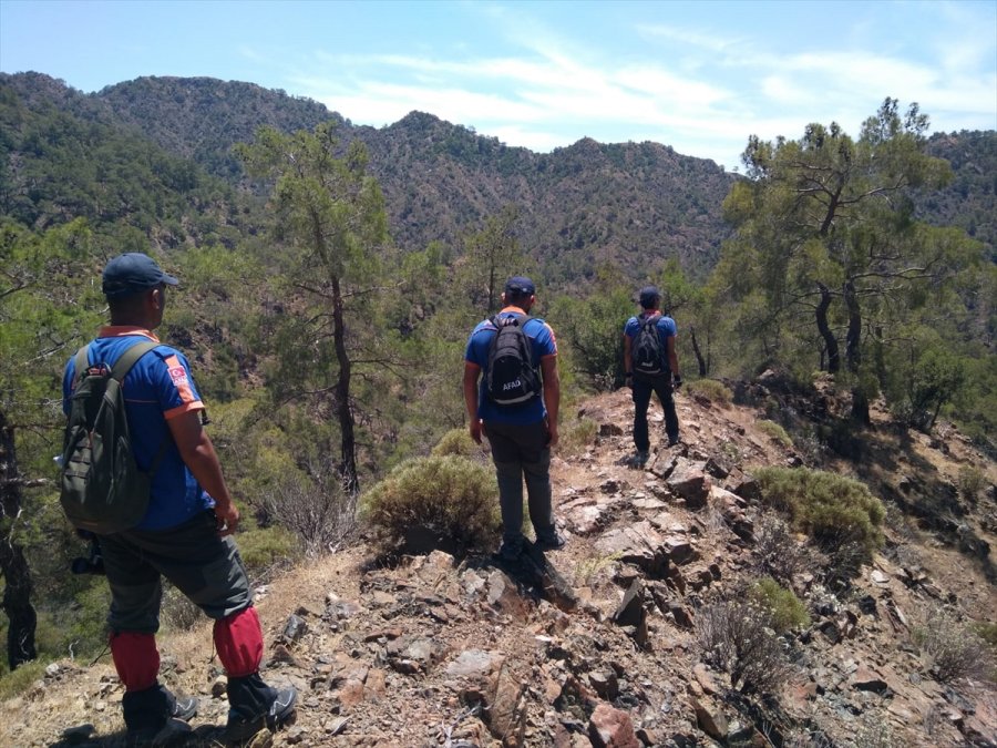 Antalya'da Fotoğraf Çekmek İçin Gittiği Dağlık Bölgede Kaybolan Kişiyi Arama Çalışmaları Sürüyor