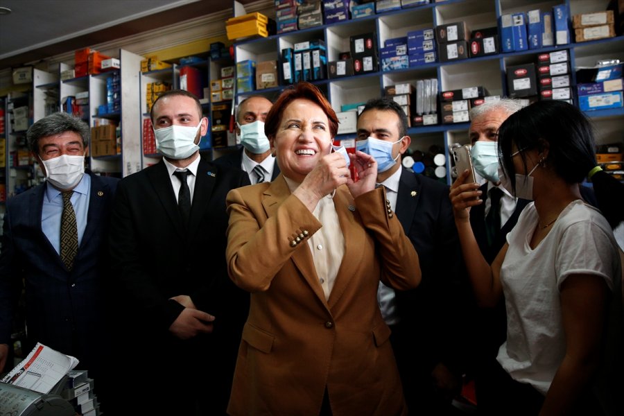 İyi Parti Genel Başkanı Akşener, Niğde'de Esnafı Ziyaret Etti