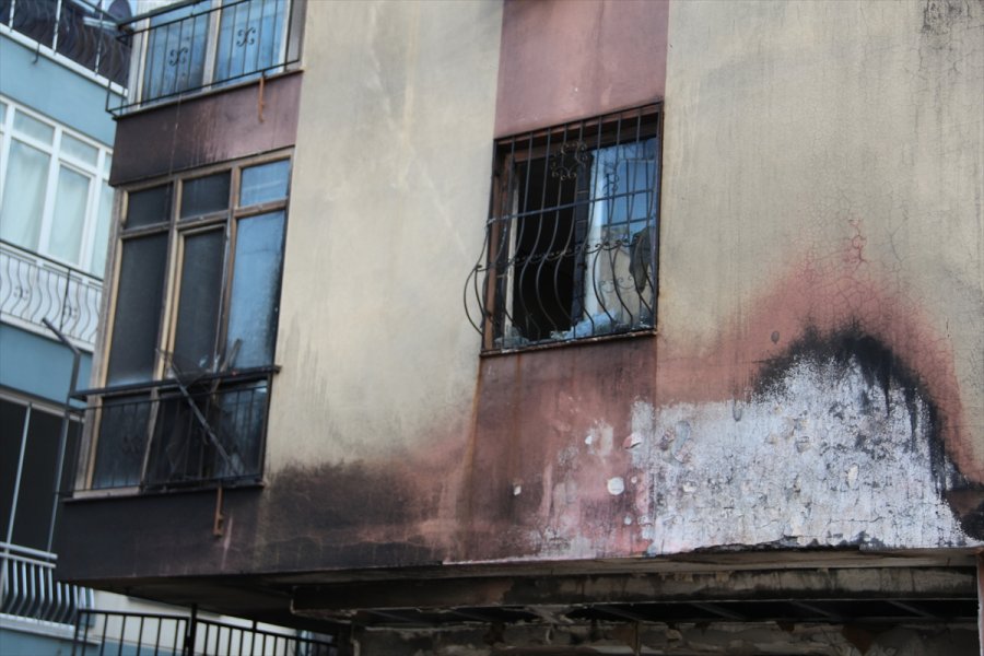 Antalya'da Bir Evde Meydana Gelen Patlamanın Ardından Çıkan Yangında Bir Kişi Yaralandı