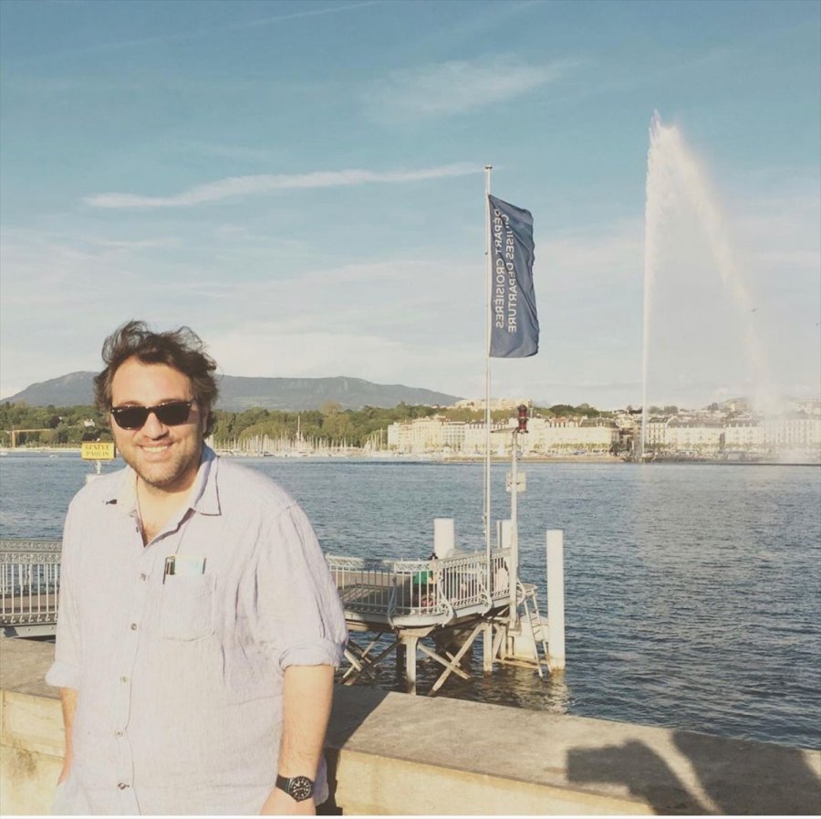 Antalya'da Dere Yatağında Bulunan Oğlunun Cesedini Ayakkabı Ve Boynundaki Kolyeden Teşhis Etti