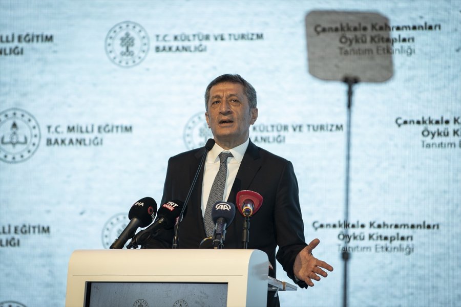 "çanakkale Kahramanları Öykü Kitapları" Meb'de Düzenlenen Törenle Tanıtıldı