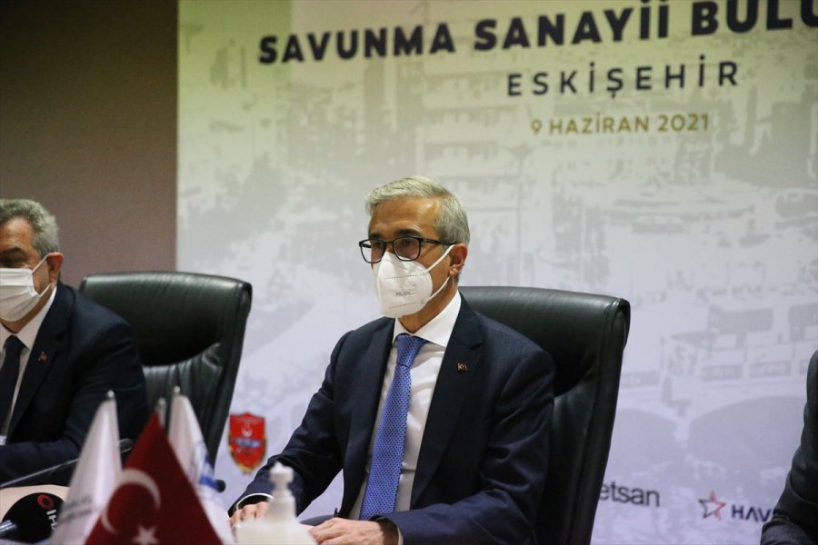 Cumhurbaşkanlığı Savunma Sanayii Başkanı Demir, Eskişehirli Sanayicilerle Bir Araya Geldi: