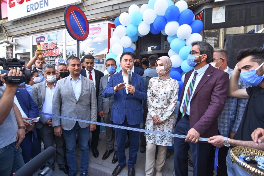 Deva Partisi Genel Başkanı Ali Babacan, Konya'da Esnafı Ziyaret Etti