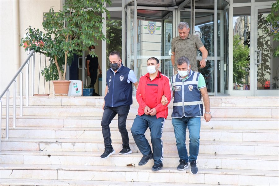 Kayseri'de Hakkında 27 Yıl 8 Ay Hapis Cezası Bulunan Firari Hükümlü Yakalandı