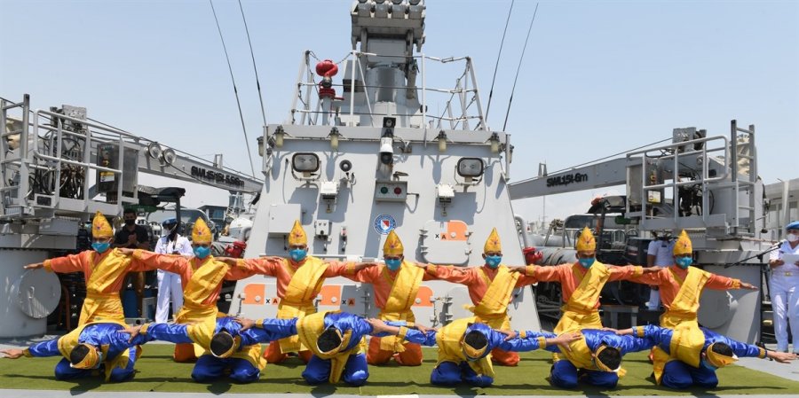 Mersin Valisi Su, Krı Sultan İskender Muda 367 Gemisi'ni Ziyaret Etti