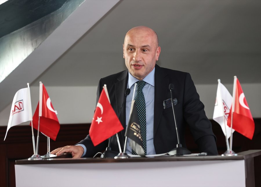 Tüm İç Giyim Sanayicileri Derneği'nde Yeni Dönem