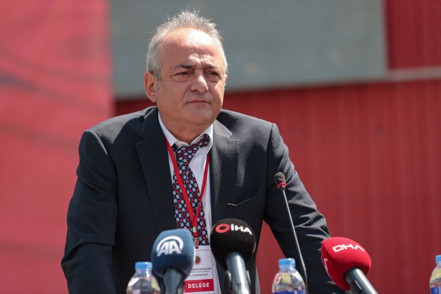 Gençlerbirliği Kulübünün Yeni Başkanı Mehmet Niyazi Akdaş Oldu