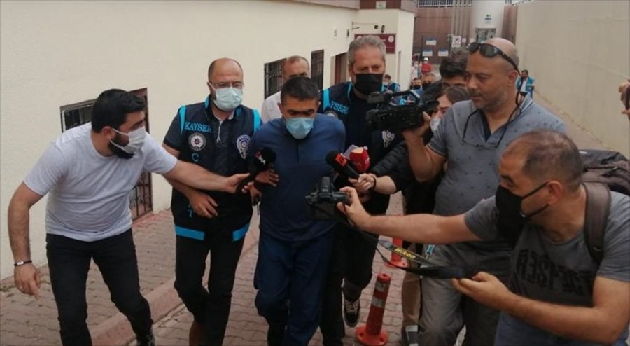 Güncelleme - Kayseri'de Kayıp İki Kişinin Cesedi Bir Evin Tandırında Gömülü Bulundu