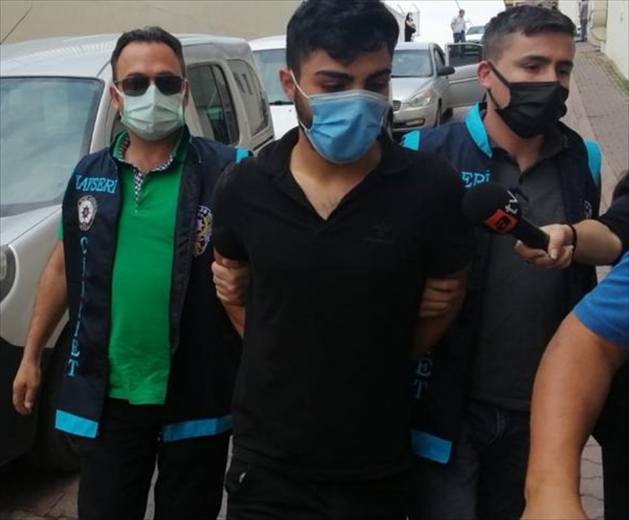 Güncelleme - Kayseri'de Kayıp İki Kişinin Cesedi Bir Evin Tandırında Gömülü Bulundu