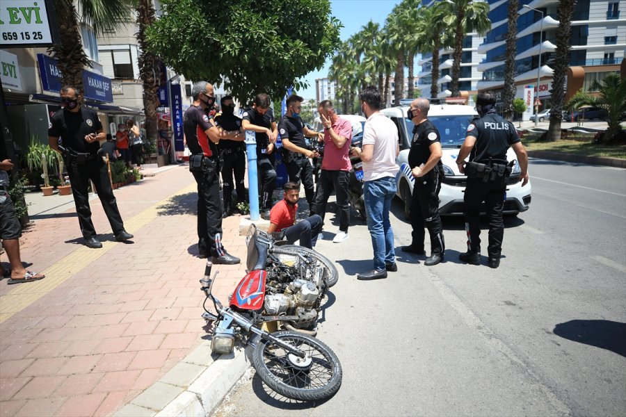 Antalya'da Polisten Kaçan Hırsızlık Şüphelisi Kaza Yapınca Yakalandı