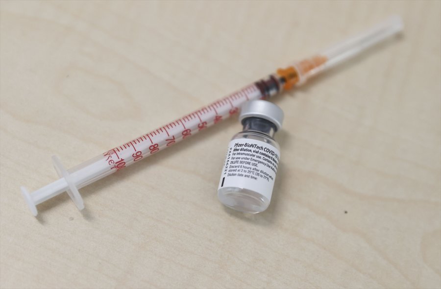 Başkentte, Gıda Sektörü İle Kafe, Lokanta Ve Restoran Çalışanlarının Aşılanmasına Başlandı