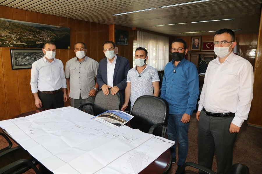 Hadim'e Yeni Dükkan Ve Otopark Yapılıyor