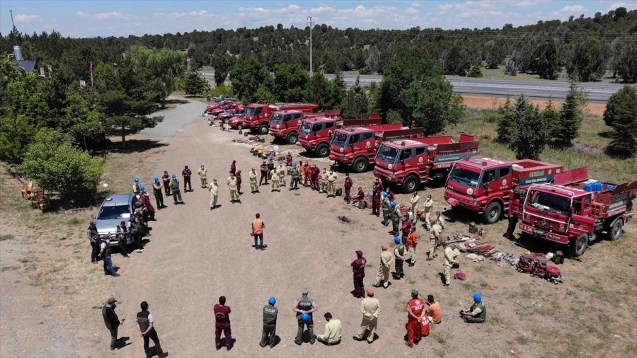 Konya Yangınla Mücadele Eden Ekiplere Eğitim Veriliyor