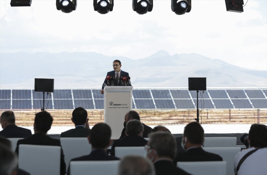 Yenilenebilir Enerji Kaynak Alanları, Güneş Enerjisi Santrali Temel Atma Töreni
