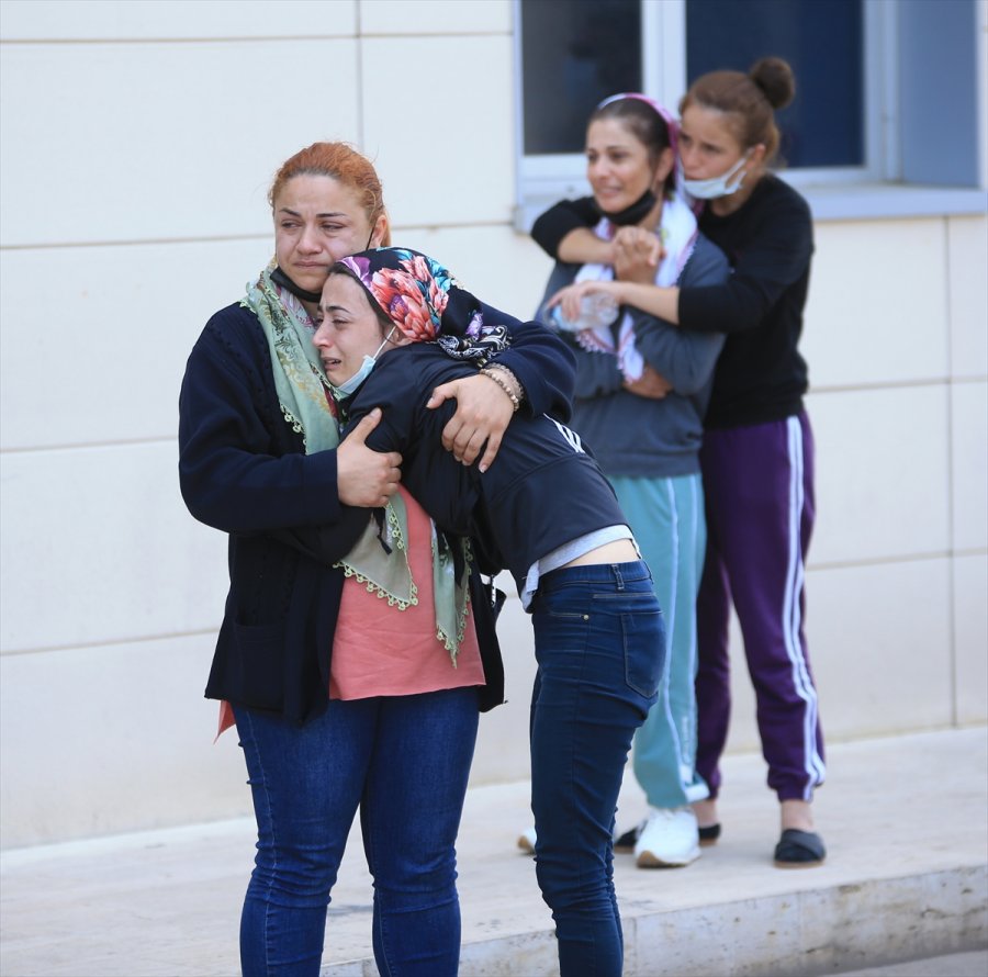 Antalya'da Otomobilin Çarptığı 6 Yaşındaki Çocuk Hayatını Kaybetti