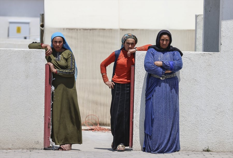 Çalışma Ve Sosyal Güvenlik Bakanı Bilgin, Mevsimlik Tarım İşçilerinin Yaşam Alanlarını Ziyaretinde Konuştu: