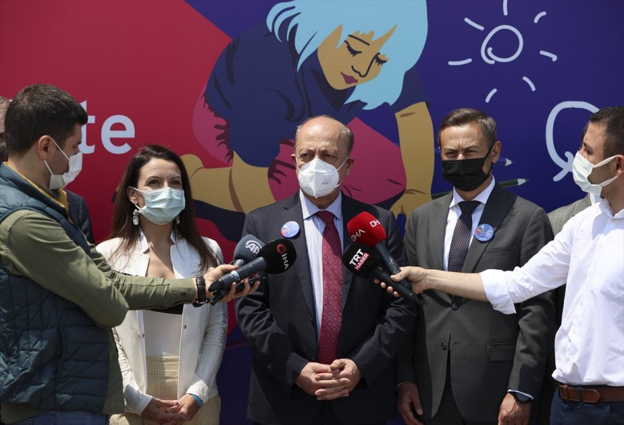 Çalışma Ve Sosyal Güvenlik Bakanı Bilgin, Mevsimlik Tarım İşçilerinin Yaşam Alanlarını Ziyaretinde Konuştu: