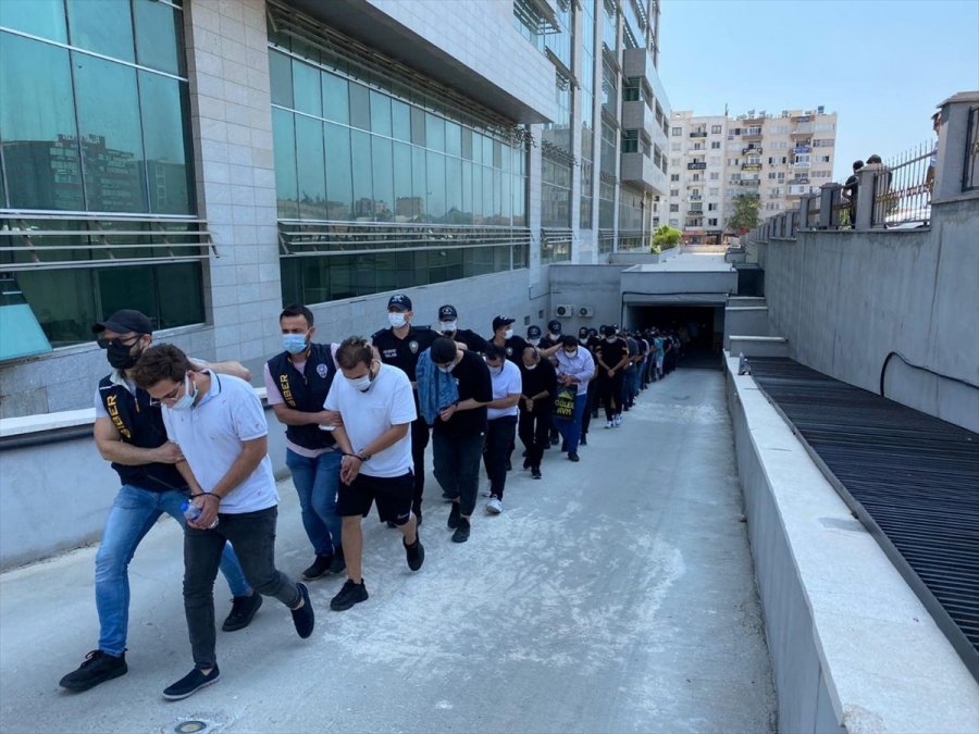 Mersin Merkezli 18 İlde Yasa Dışı Bahis Operasyonunda Yakalanan 89 Zanlıdan 35'i Tutuklandı
