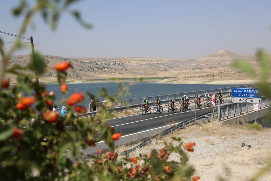 Bu Yaz Erciyes'e Dünyanın Dört Bir Yanından Bisiklet Sporcusu Gelecek