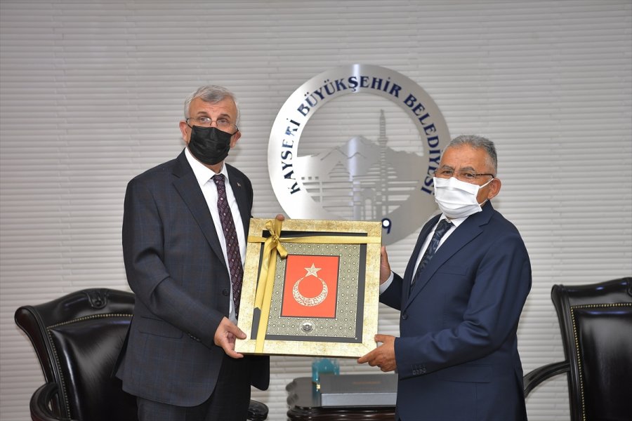 Sağlık Bilimleri Üniversitesi Rektörü Erdöl'den Büyükkılıç'a Ziyaret