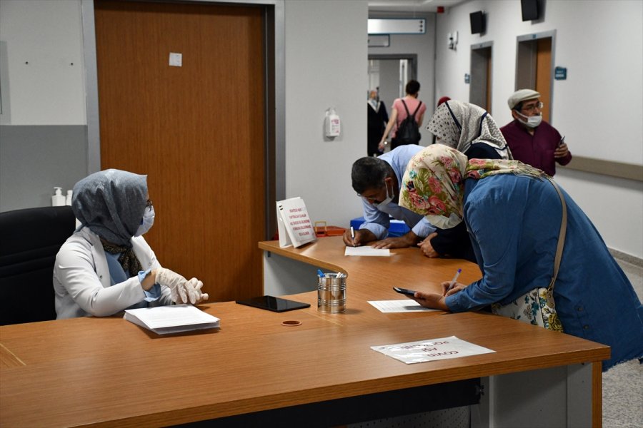 İç Anadolu'da Sgk'ye Kayıtlı Çalışanların Aşılanmasına Başlandı