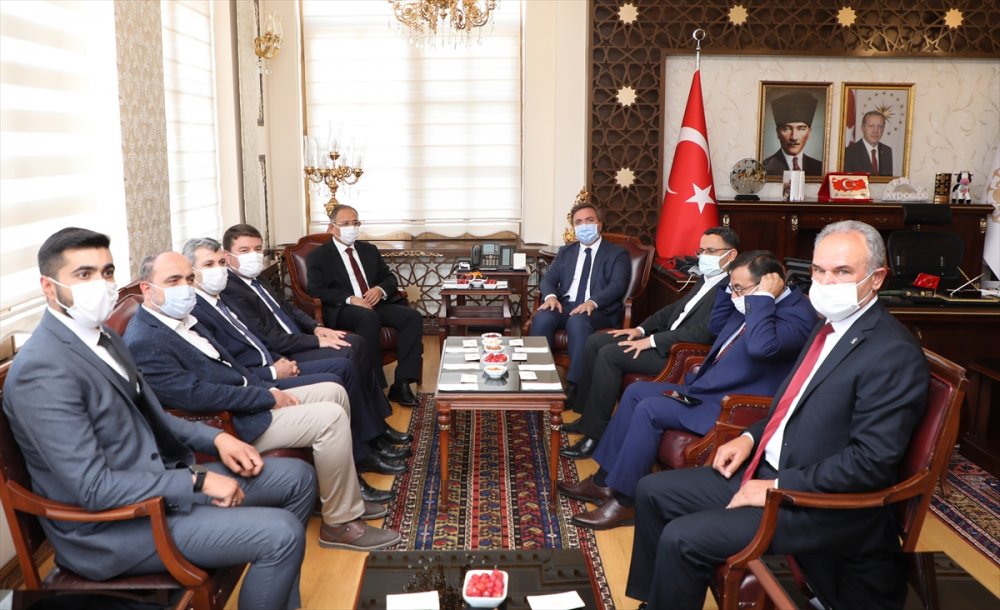 Mehmet Özhaseki Aksaray'da Ziyaretlerde Bulundu