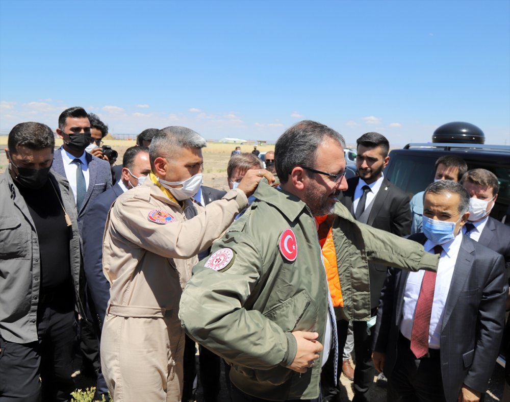 Gençlik Ve Spor Bakanı Kasapoğlu, Gençlik Ve Spor Yatırımları Protokol Töreninde Konuştu