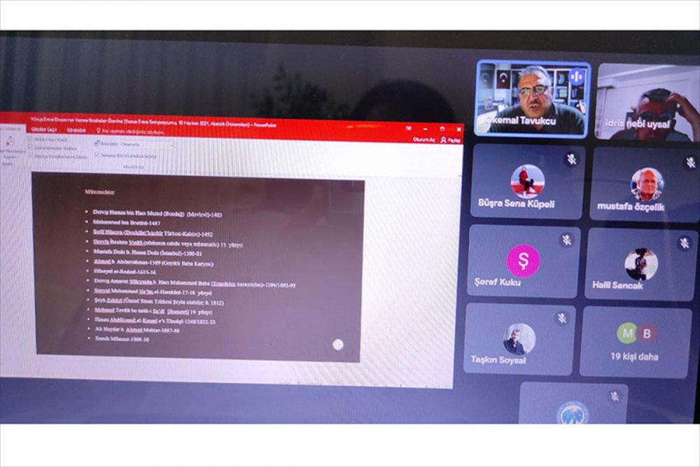 Kmü'de Yunus Emre Okumaları Devam Ediyor