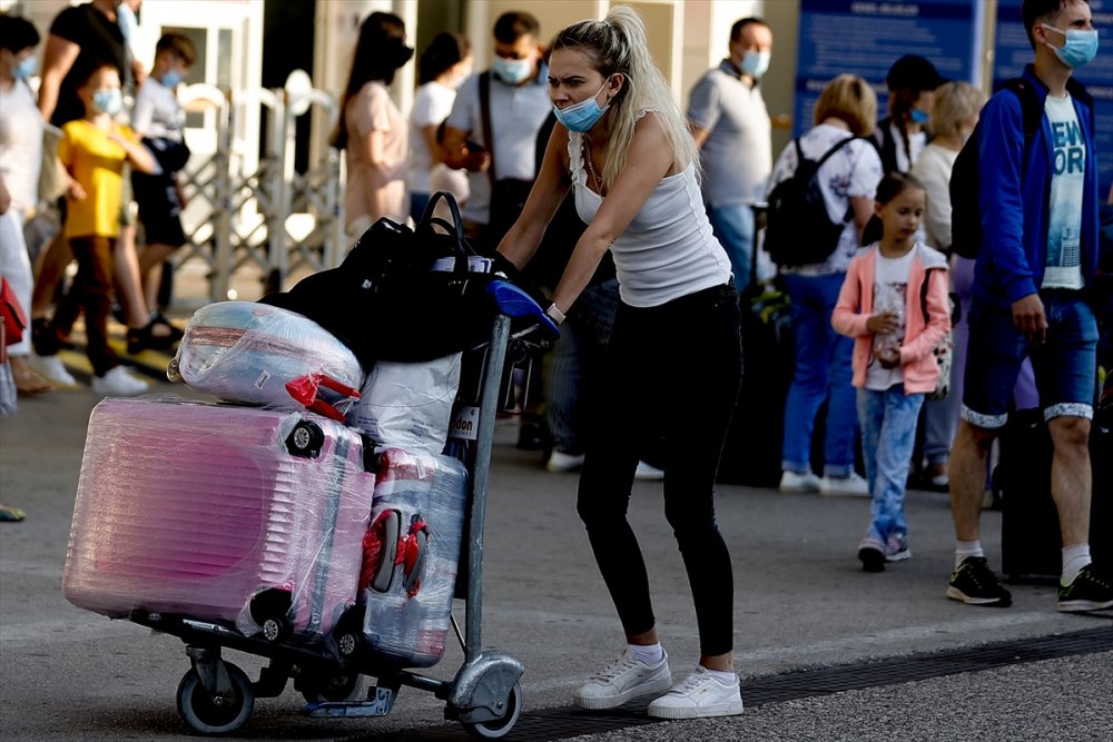 Rus Turistlerin Antalya Hasreti Sona Erdi