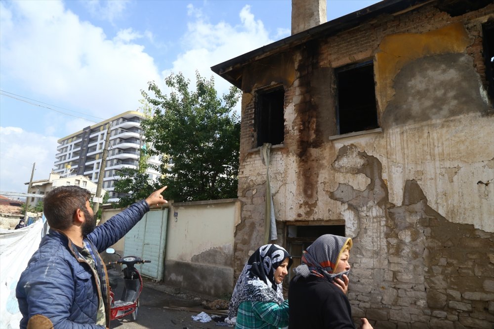 Konya'daki Yangında Hayatını Kaybeden 3 Kardeşten Geriye Hüzünlü Hikayeleri Kaldı