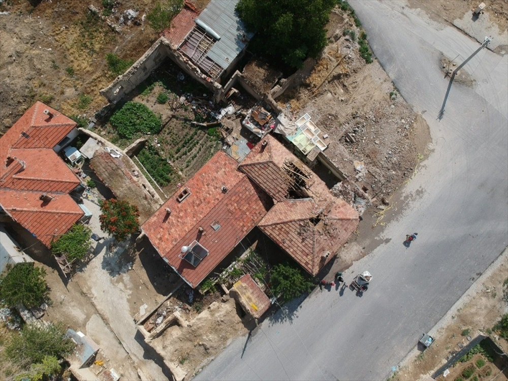 Konya'daki Yangında Hayatını Kaybeden 3 Kardeşten Geriye Hüzünlü Hikayeleri Kaldı
