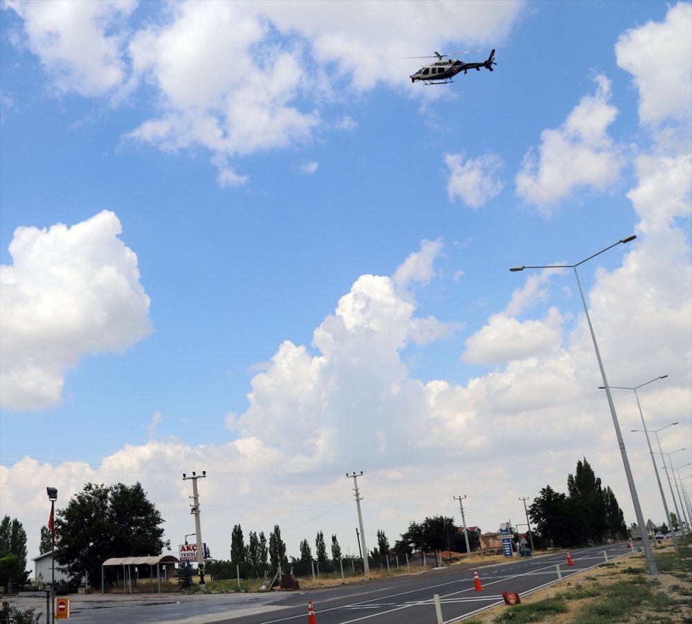 Aksaray'da Helikopterli Trafik Denetiminde 29 Sürücüye Ceza Kesildi