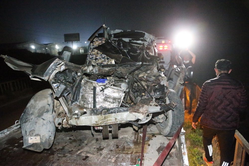 Eskişehir'de Zincirleme Trafik Kazasında 1 Kişi Öldü 1 Kişi Yaralandı