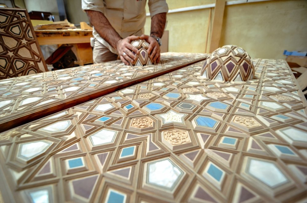 Konyalı Kündekari Ustası, Ecdat Sanatıyla 3 Kıtada Camileri Süslüyor