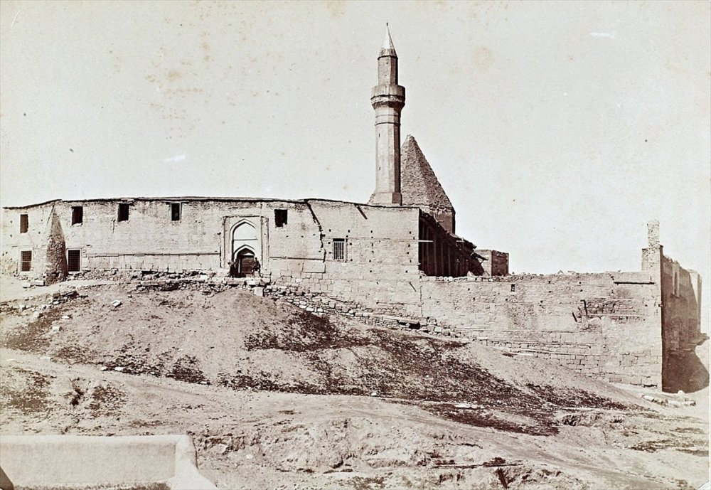 Dünden Bugüne Konya'nın Fotoğraf Arşivi