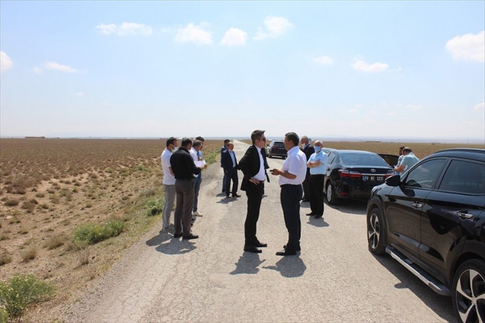 Karaman İl Genel Meclisi Başkanı Çayır, Yapımı Devam Eden Köy Yollarını İnceledi