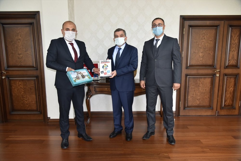 Karaman Ülkü Ocakları Başkanı Başkocagil Vali Işık'ı Ziyaret Etti