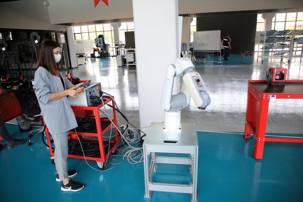 Mersin Model Fabrika Ve Yenilik Merkezi, Firmaların Üretim Ve Kalitesine Katkı Sağlıyor