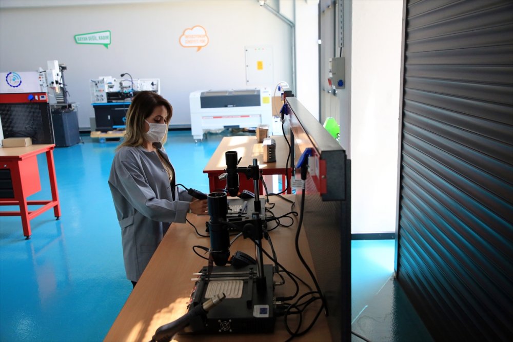 Mersin Model Fabrika Ve Yenilik Merkezi, Firmaların Üretim Ve Kalitesine Katkı Sağlıyor