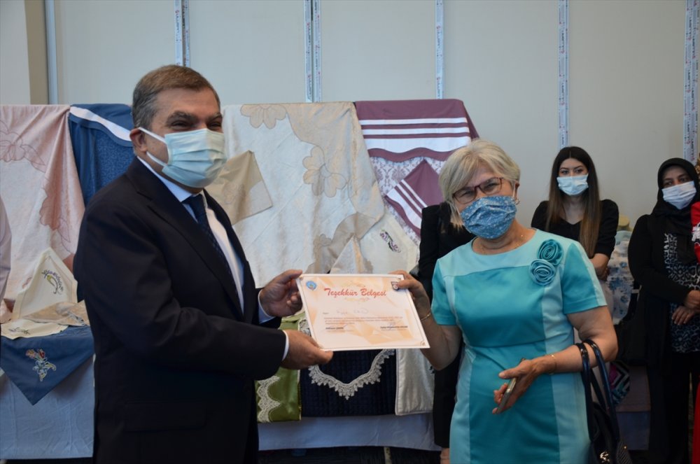 Karaman'da "el Sanatları Karma Sergisi" Açıldı