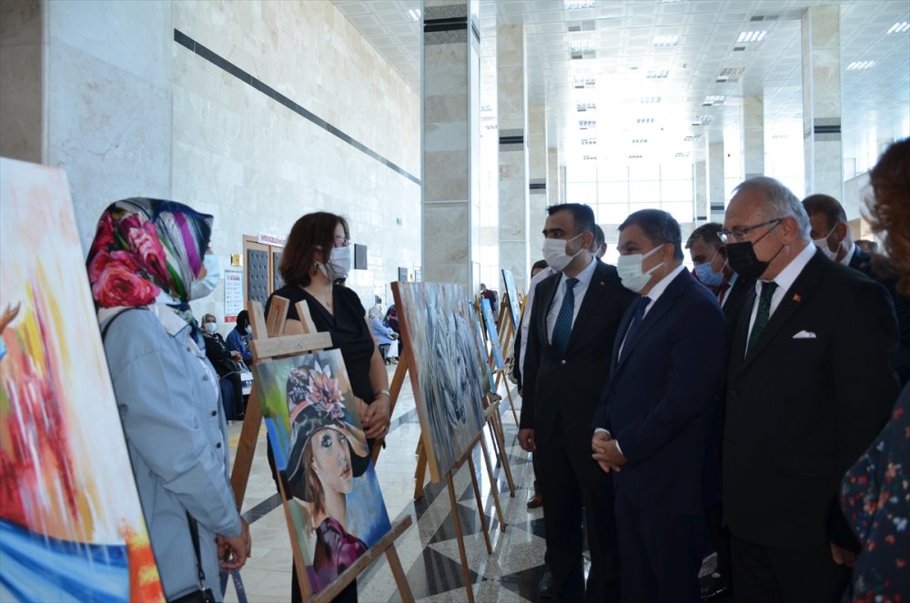 Karaman'da "el Sanatları Karma Sergisi" Açıldı