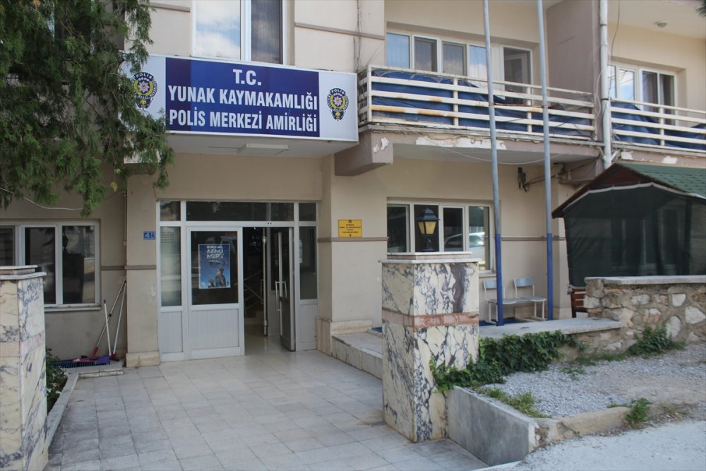 Yeni Atanan Yunak Polis Merkezi Amiri Elmas Görevine Başladı