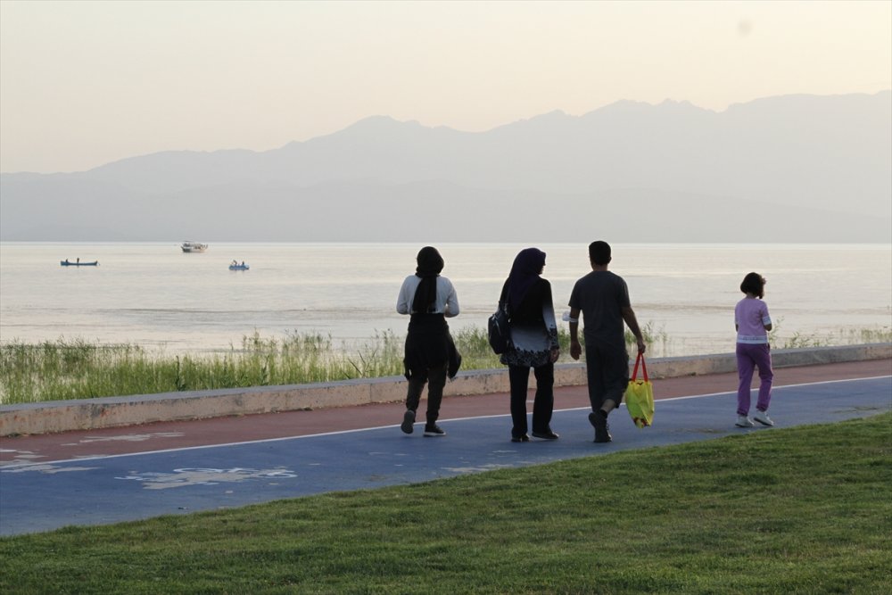 Normalleşme Süreci, Beyşehir Gölü Çevresini Hareketlendirdi