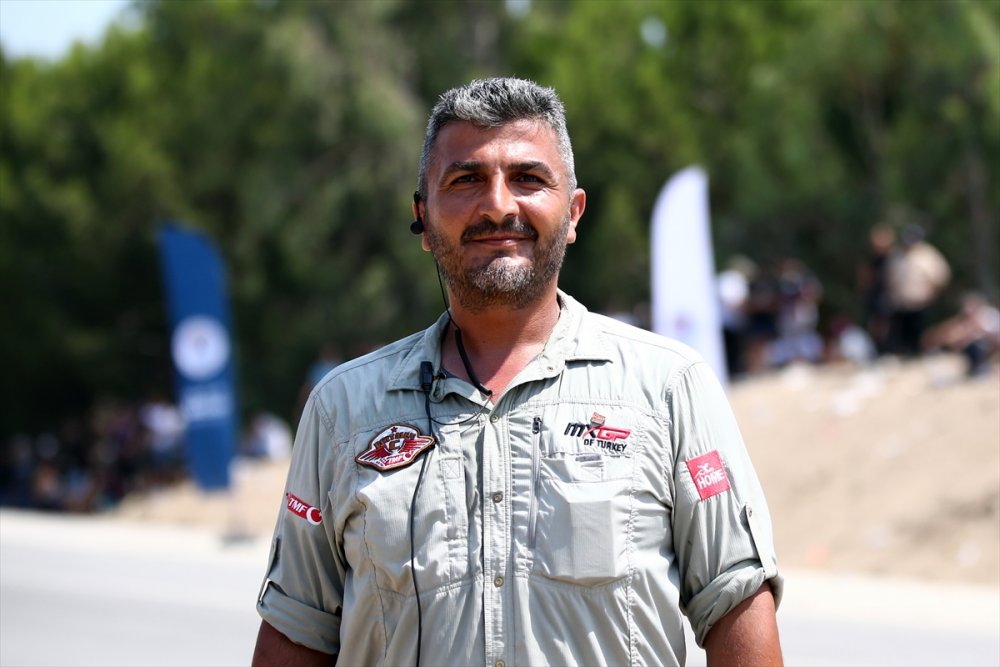 Mersin'de Motosiklet Tutkunları "Motodrag" Yarışmasında Buluştu