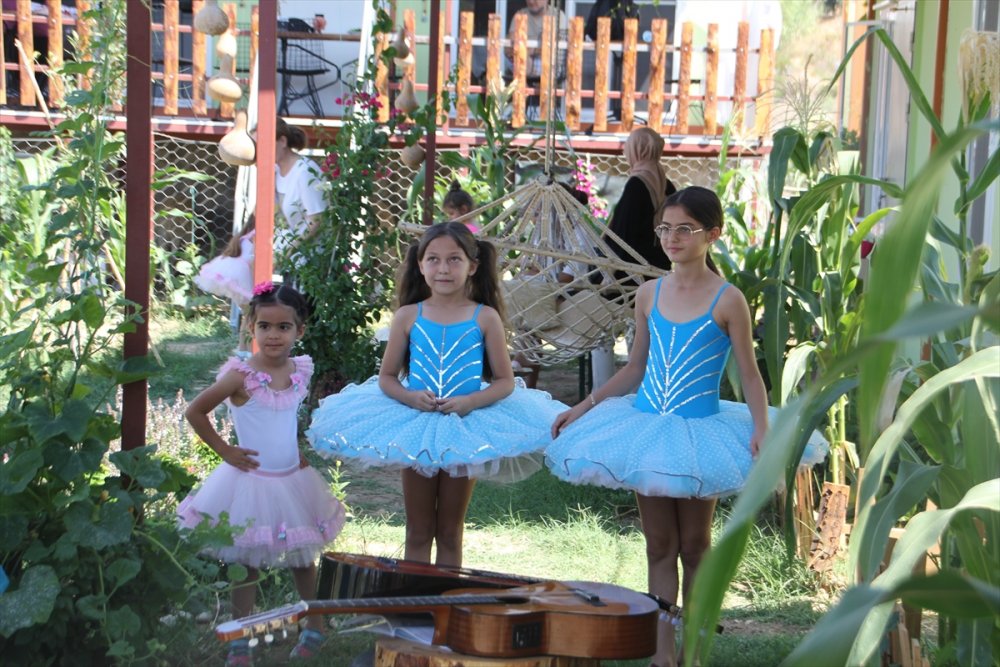 Antalya'da Doğayla İç İçe Olan "müzik Köyü Okulu"nda Çocuklar Eğlenerek Öğreniyor
